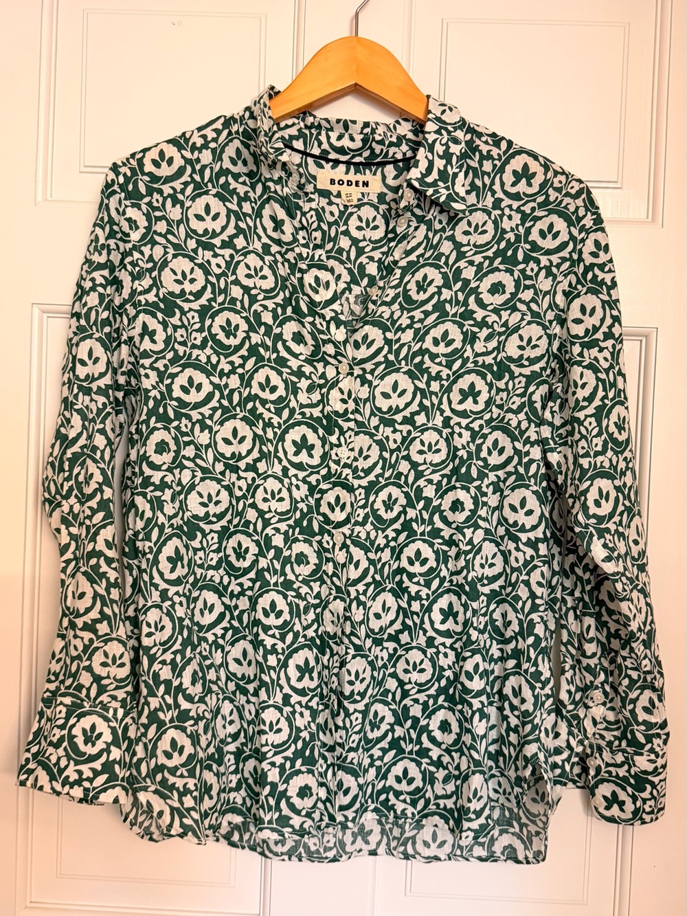 Boden Green and White Floral-Print Button Shirt 100% linen